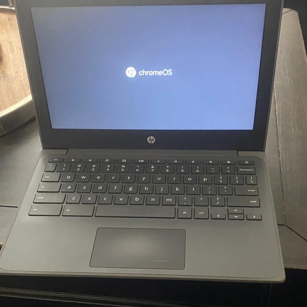 HP Chromebook - Matte Black Finish